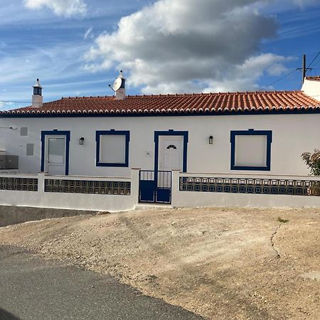 Casa Dos Sapos Villa Mértola Екстериор снимка